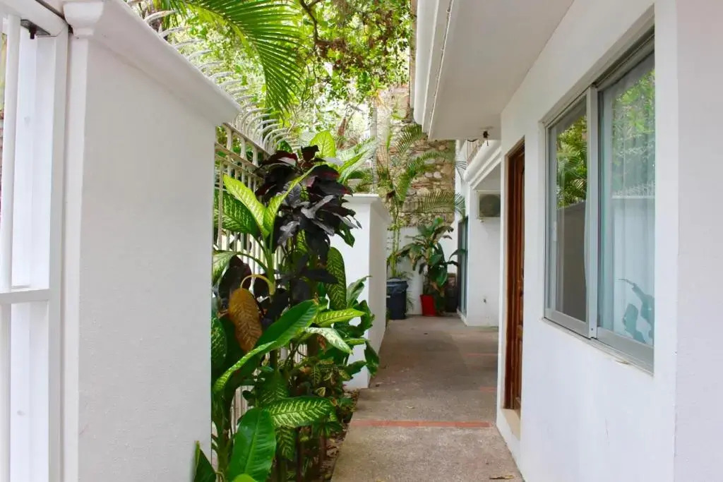 Hotel y Suites Corita