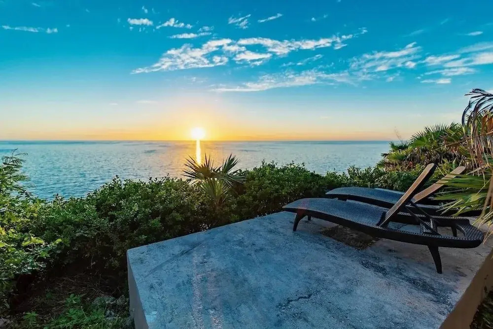 Palm Bluff 2 Bedroom Cottage