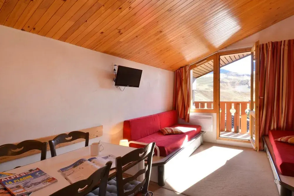 Belle Plagne Apartment on the Slopes for 5 People of 28mâ² And521