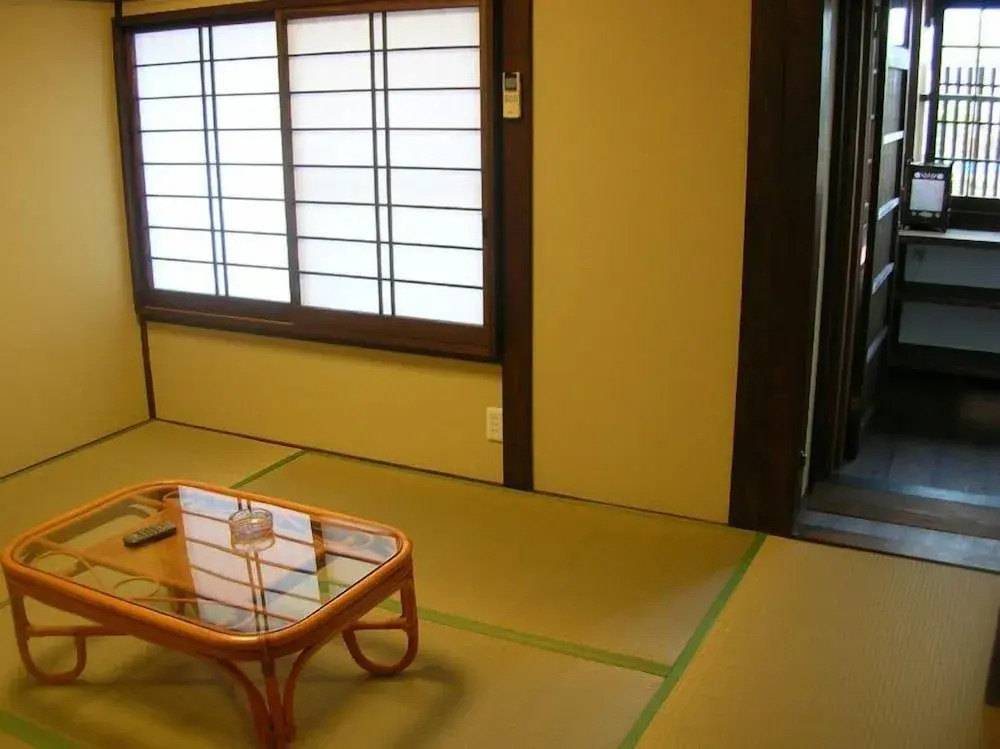 Miyamotoke