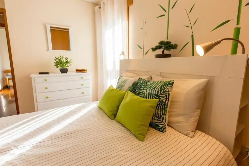 Francos Relaxing Apartment by the metro