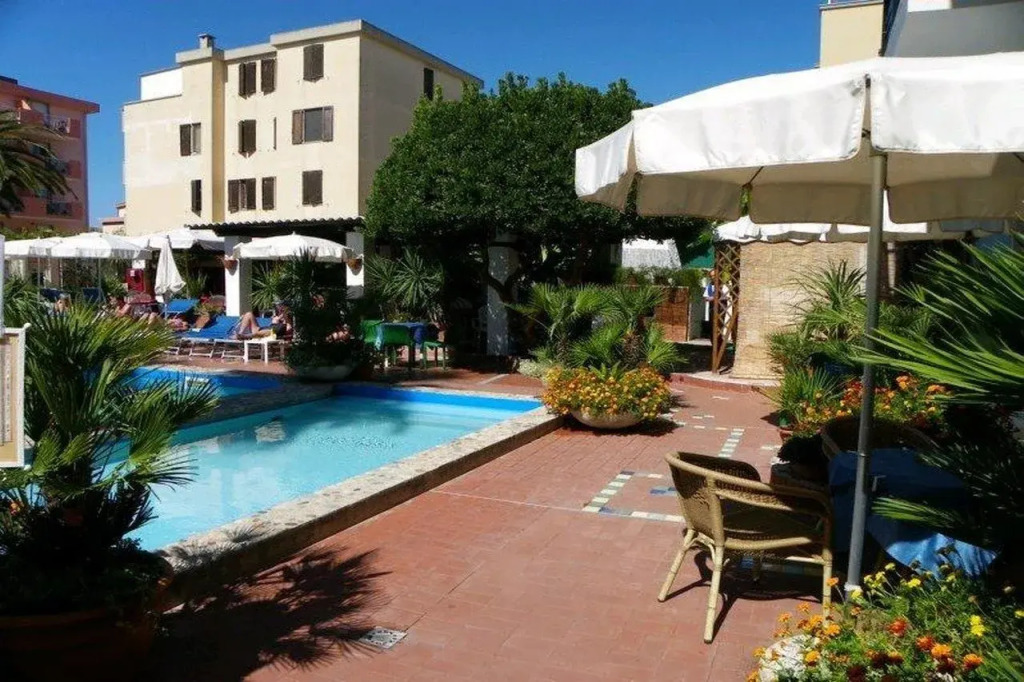 Hotel Giardino La Playa