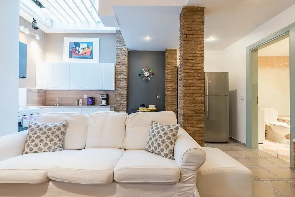 Elegant Kerameikos Apartment