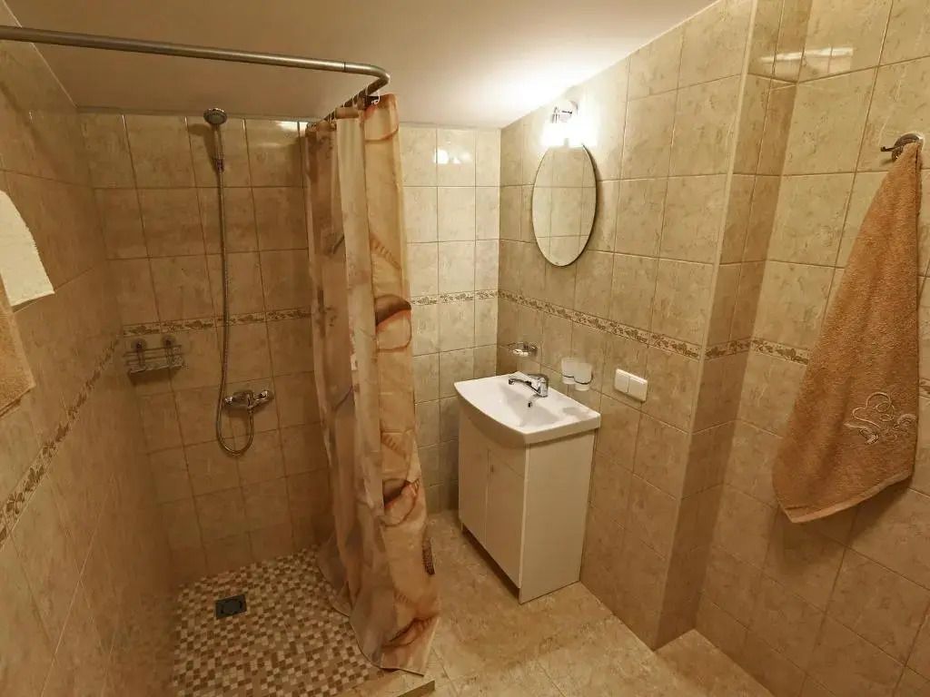 Juro Guest House