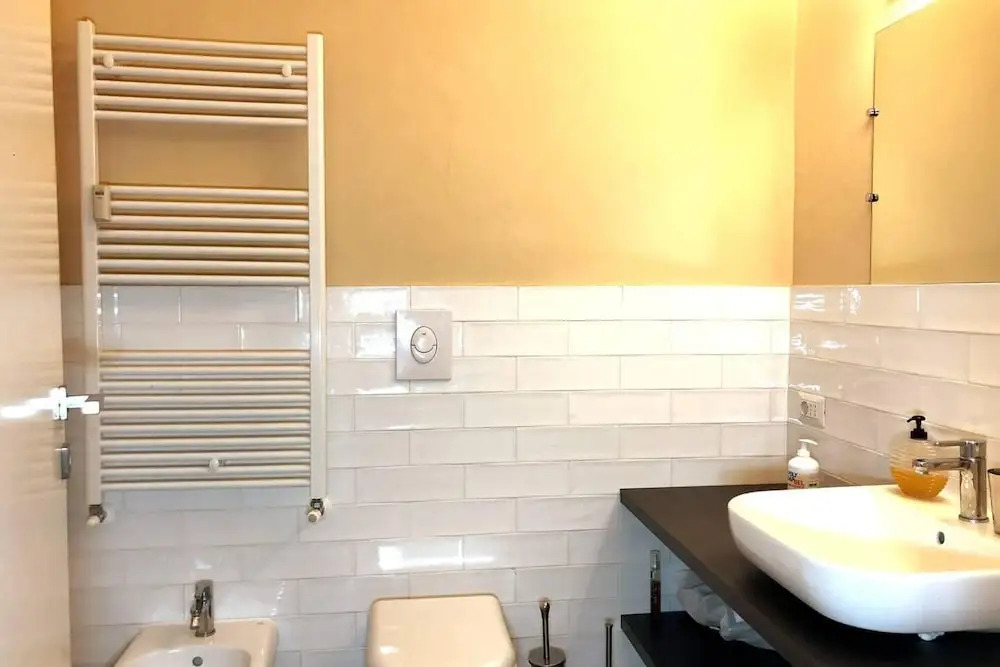 Inviting 2-bed Apartment in Milano
