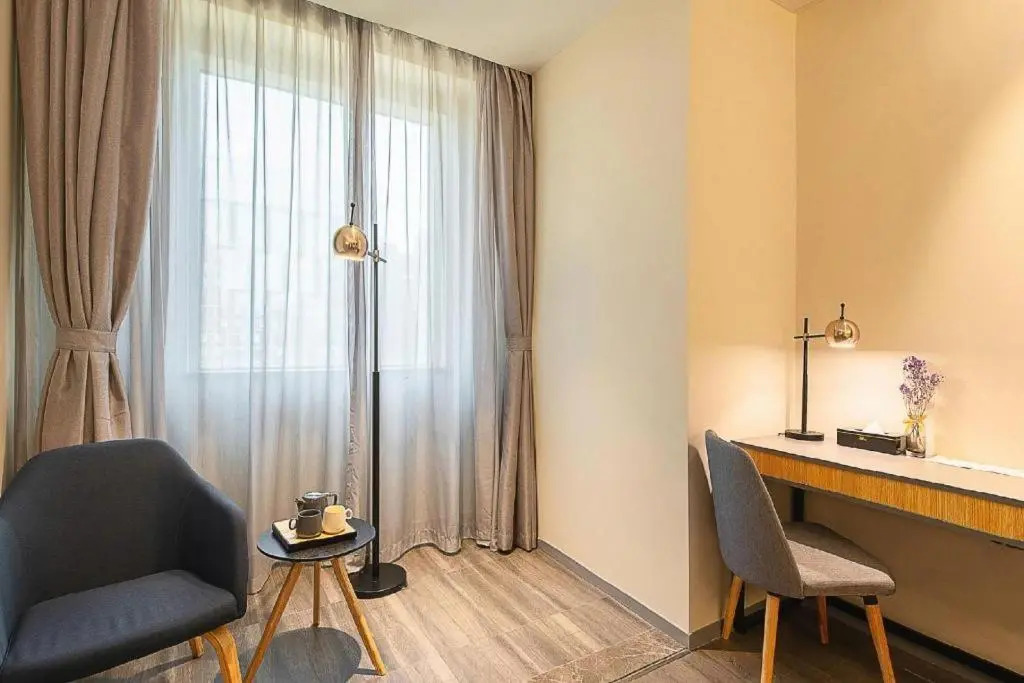 Homeinn Selected Hotel (Guangzhou Zhujiang New Town Wuyangcun Subway Station)