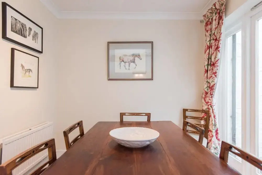 Stylish 3 bed House 2 Minutes From Baker Street!