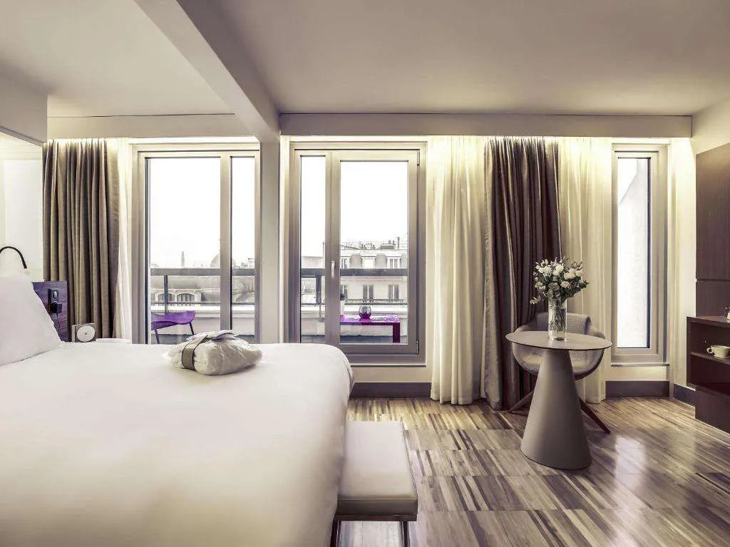 Mercure Paris Arc de Triomphe Etoile