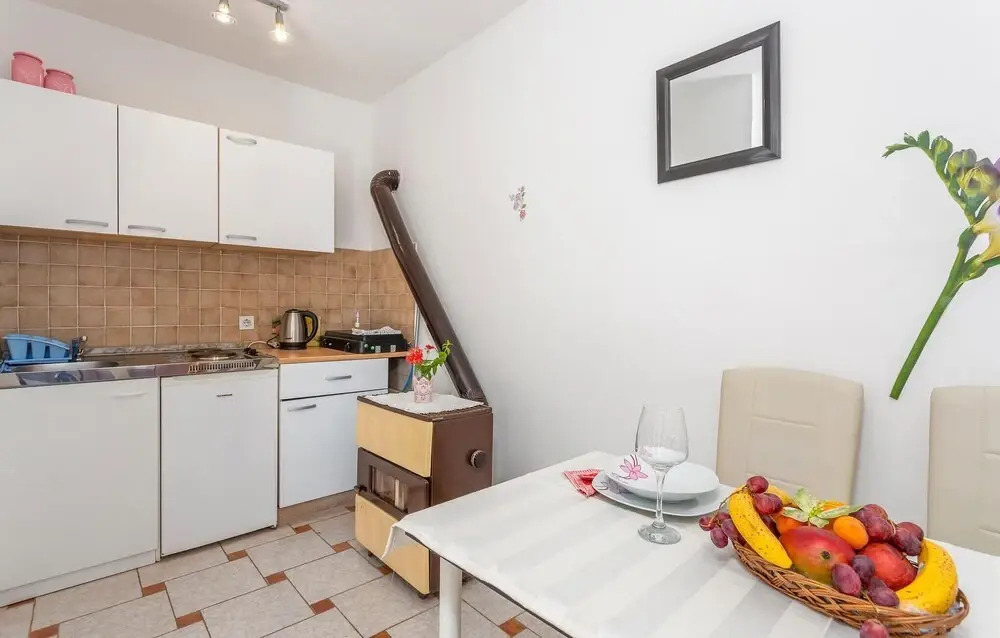 Amazing Apartment in Gabonjin With 1 Bedrooms and Wifi