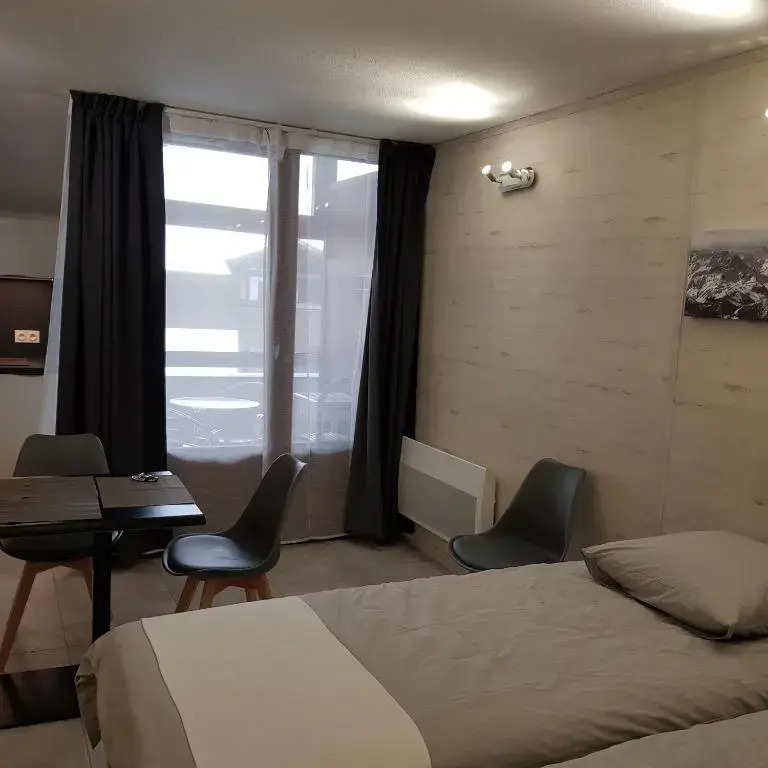 STUDIO 28 m2 TOUT CONFORT NEUF LABEL 3 ETOILES 4 PERSONNES CYBELE
