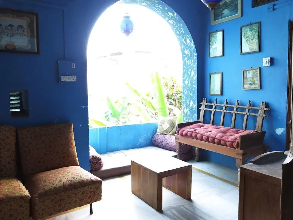 Pushp Guest House