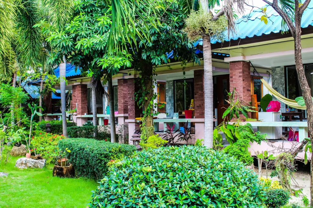 Sunset Beach Villas