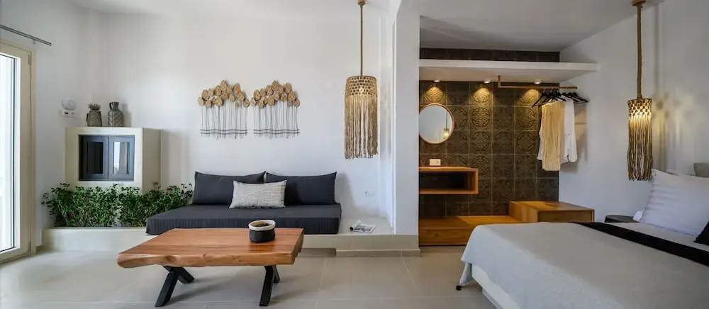 Remezzo Suites