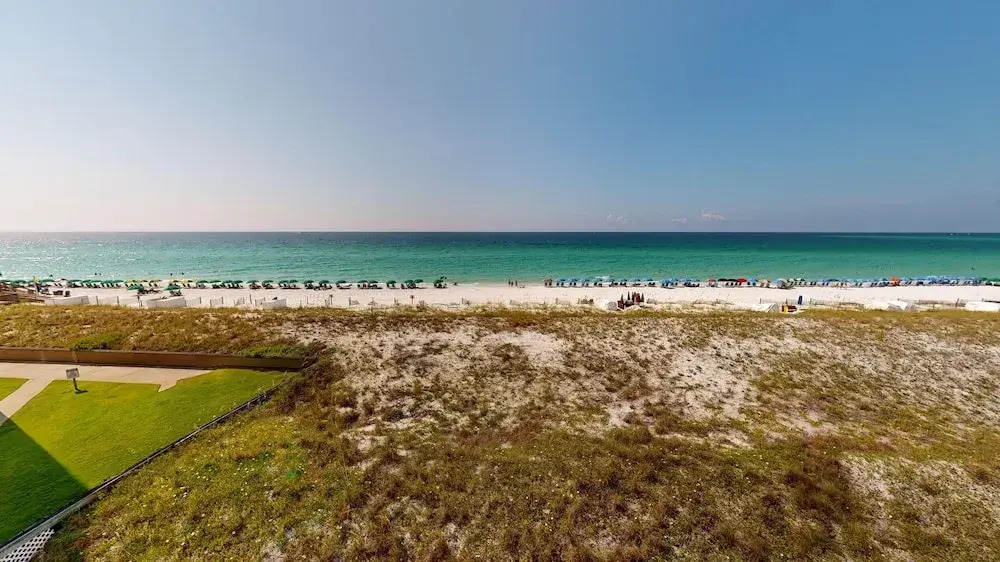 Inlet Reef 308 3 Bedroom Condo by RedAwning