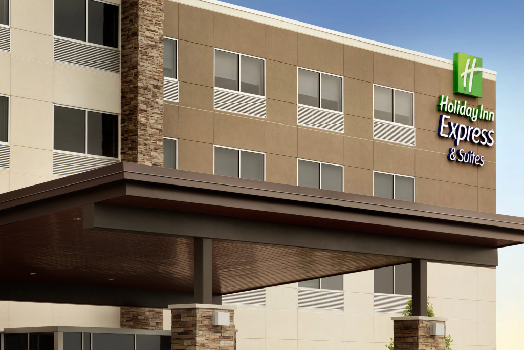 Holiday Inn Express & Suites Clear Spring by IHG