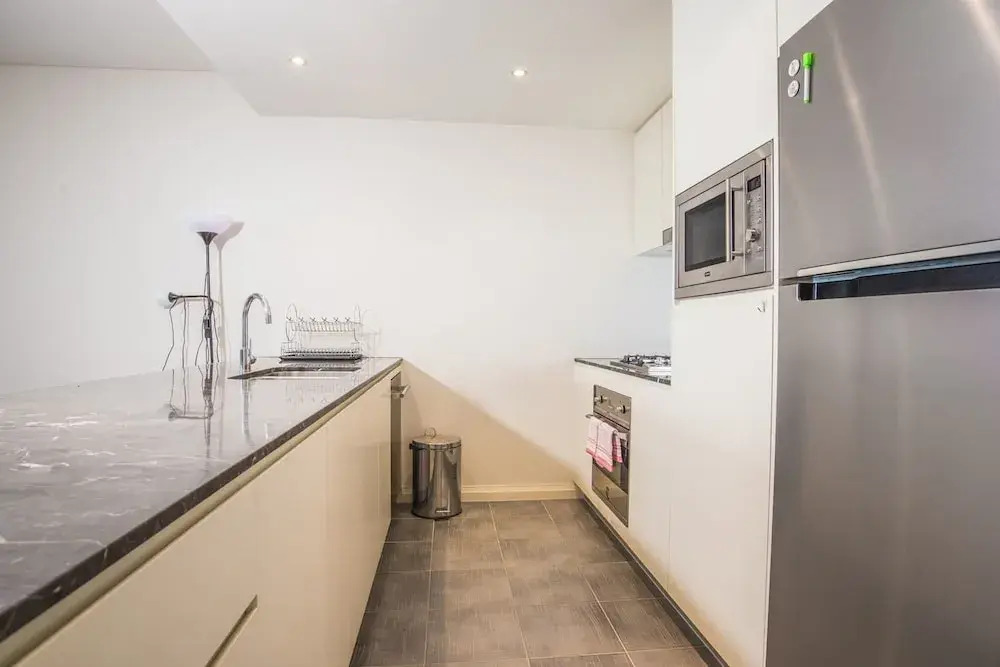 Lovely Apartment In Gordon Near Train Station