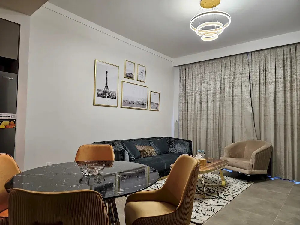 Wonderful 2BR Apartment Heavenly Feel