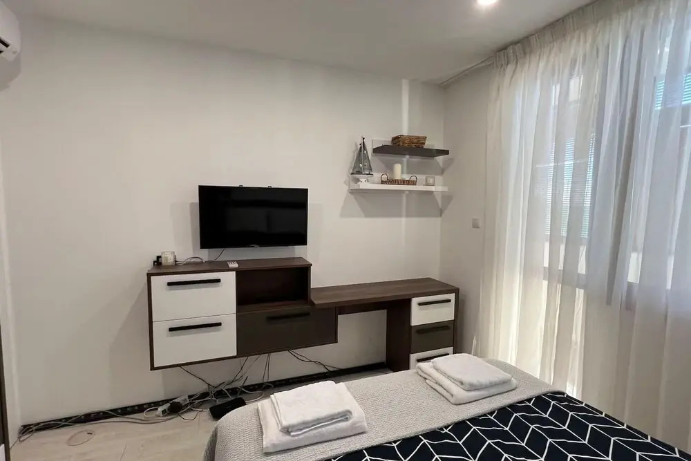 Luxurious Beach House With Wi-fi and Parking