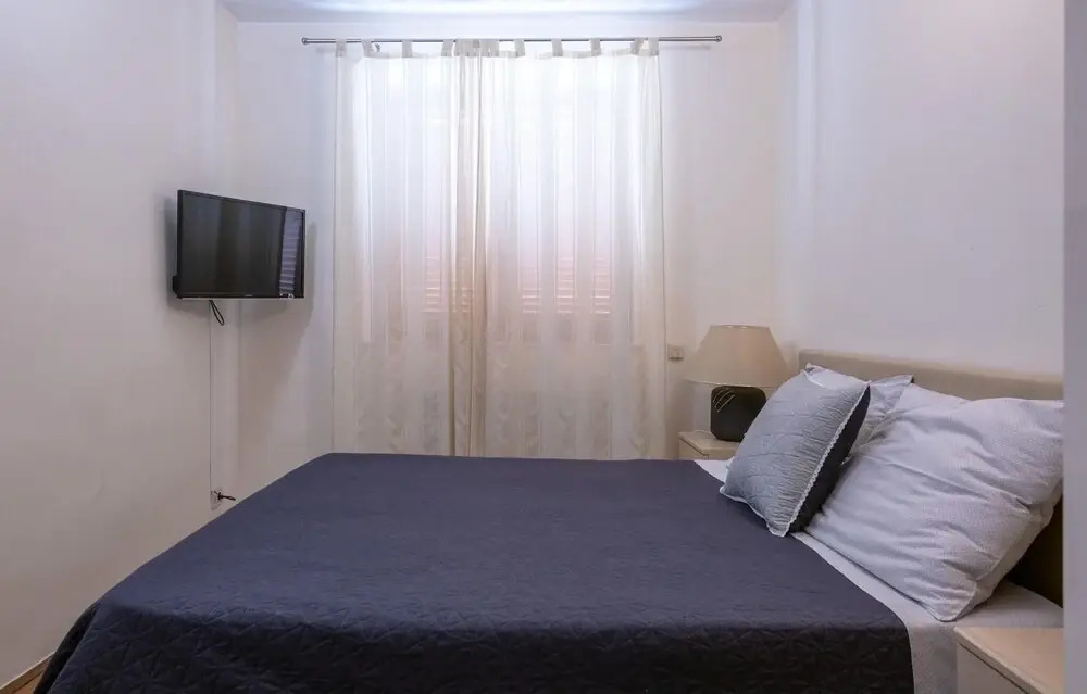 Awesome Home in Vrsar With Wifi and 4 Bedrooms