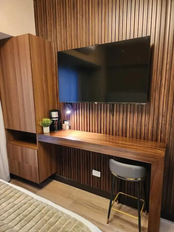 L AURORA INN Apart