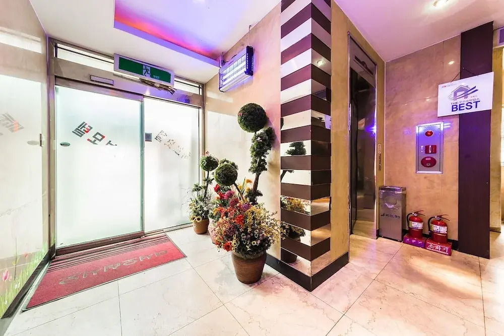 Suwon (Yeonghwadong) Herb Motel