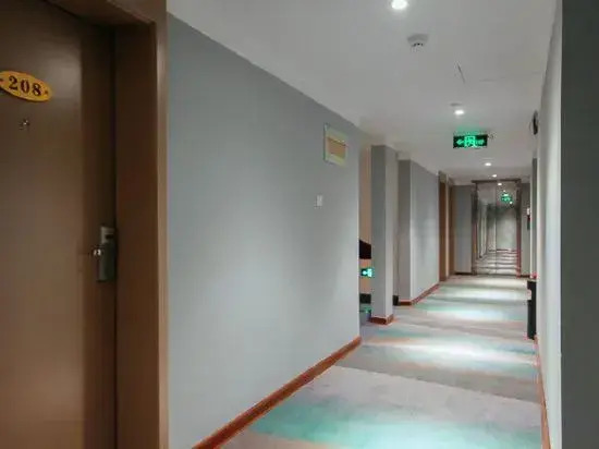 Wu Tong Shu Hotel (Zhengzhou Jingsan Road People's Hospital)