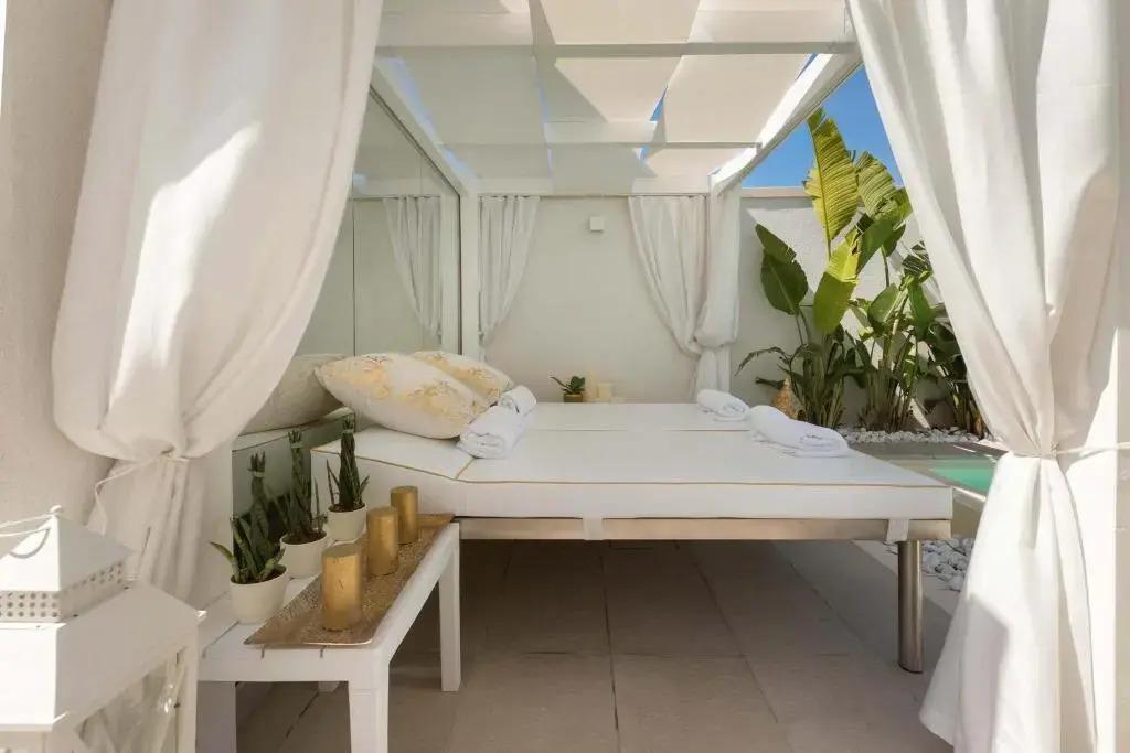 B&B Acquaviva Suite