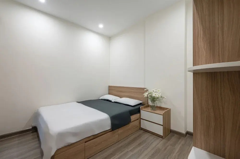 LA Nest 2BR WeeklyMonthly big deal GH2