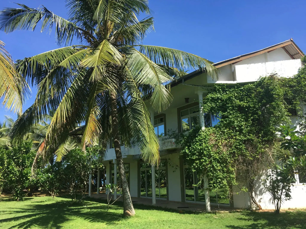 Raja Beach Hotel