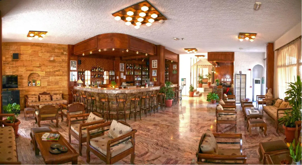 Silver Beach Hotel