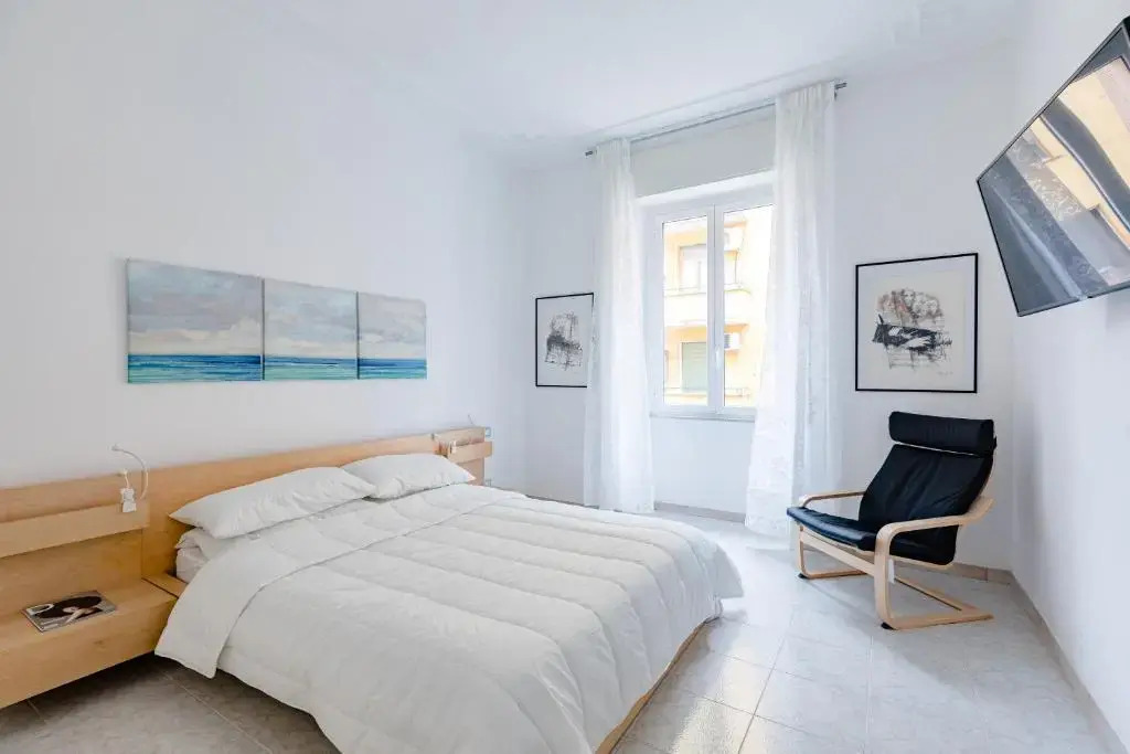 Arezzo Apartment, Metro Bologna e bus per la Sapienza, 4 persone, WiFi