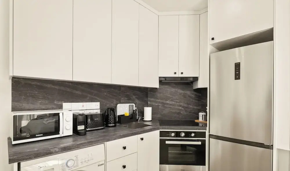 Lazuli Hermes Apartments