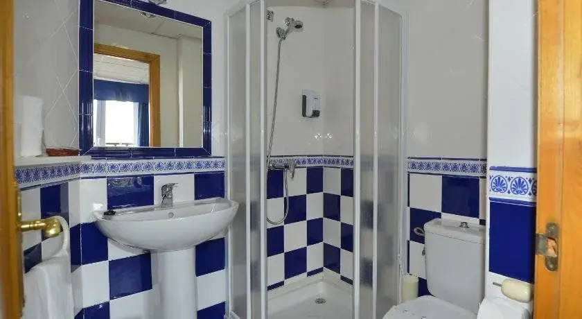 Hostal Linares