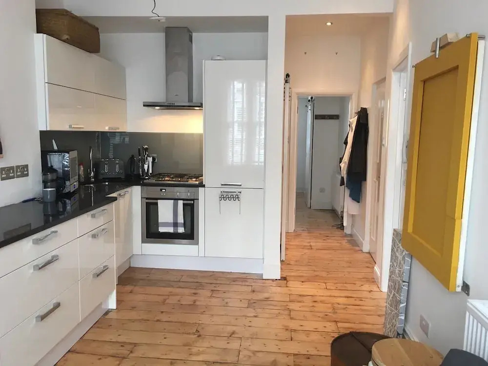 Modern 2bed in Brook Green/ Olympia