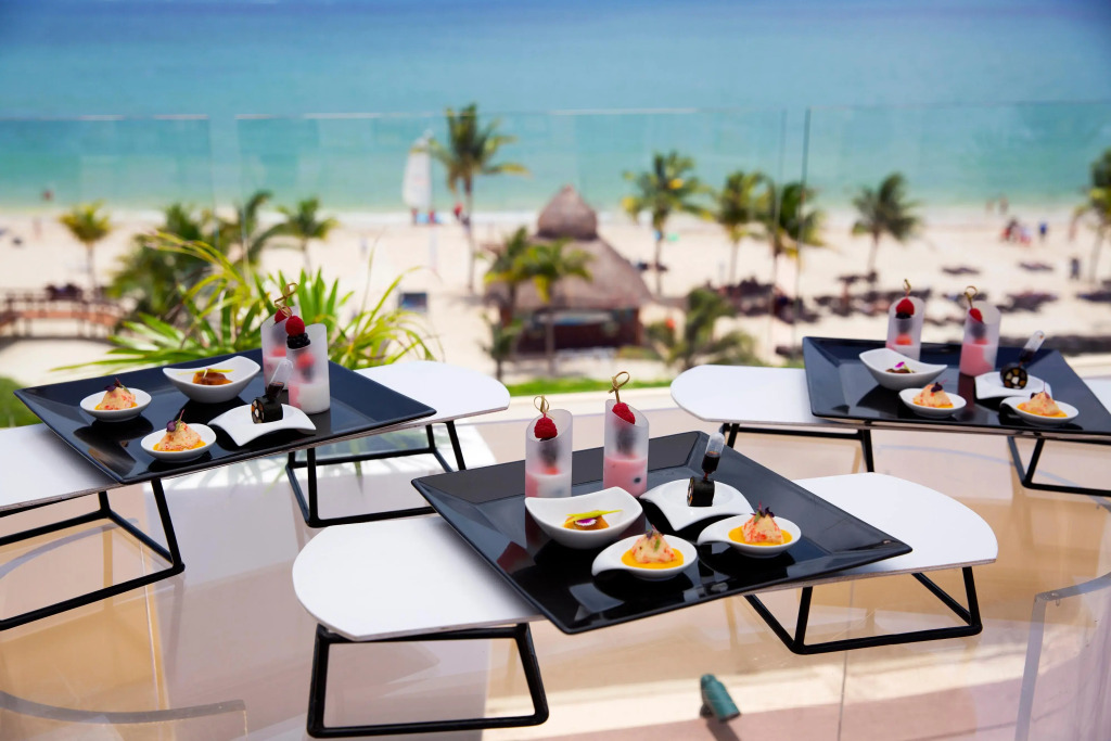 Royalton Riviera Cancun, An Autograph Collection All-Inclusive Resort & Casino