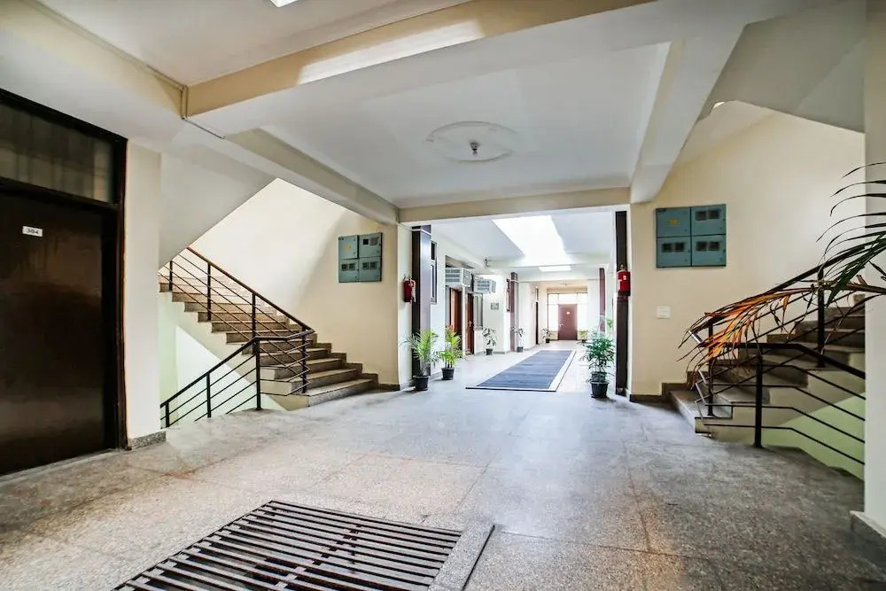 OYO Flagship 17382 AV Residency
