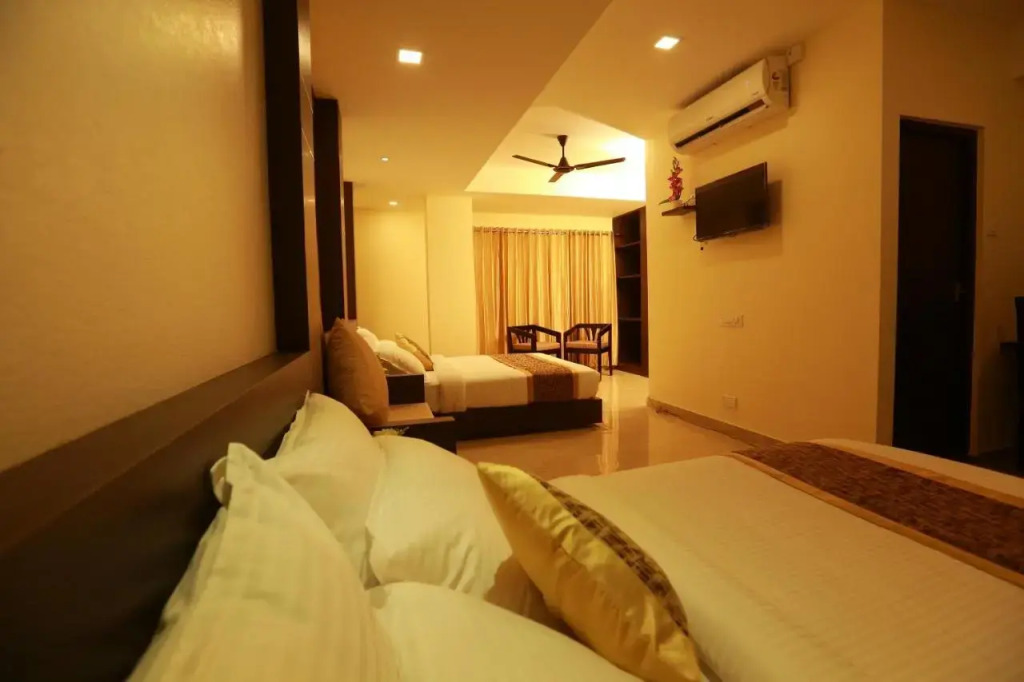 The Crescent Suites