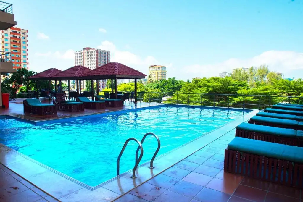 Aura Suites