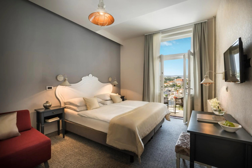 Hotel Lungomare Opatija - by Liburnia Hotels & Villas