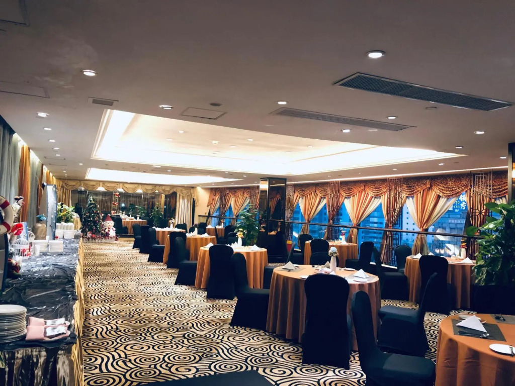Royal Mediterranean Hotel