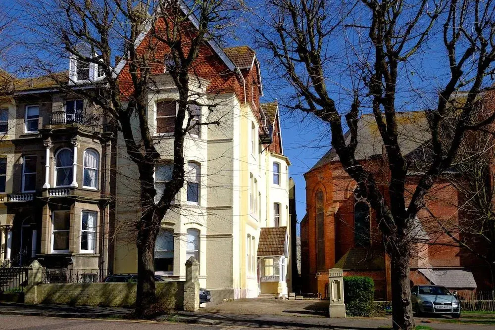 Upper Rock Brighton   Guest House