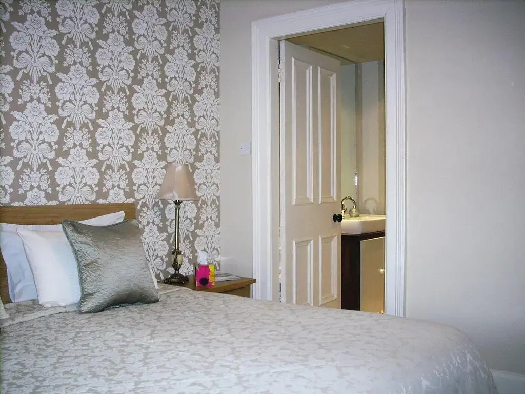 Appin Guest House