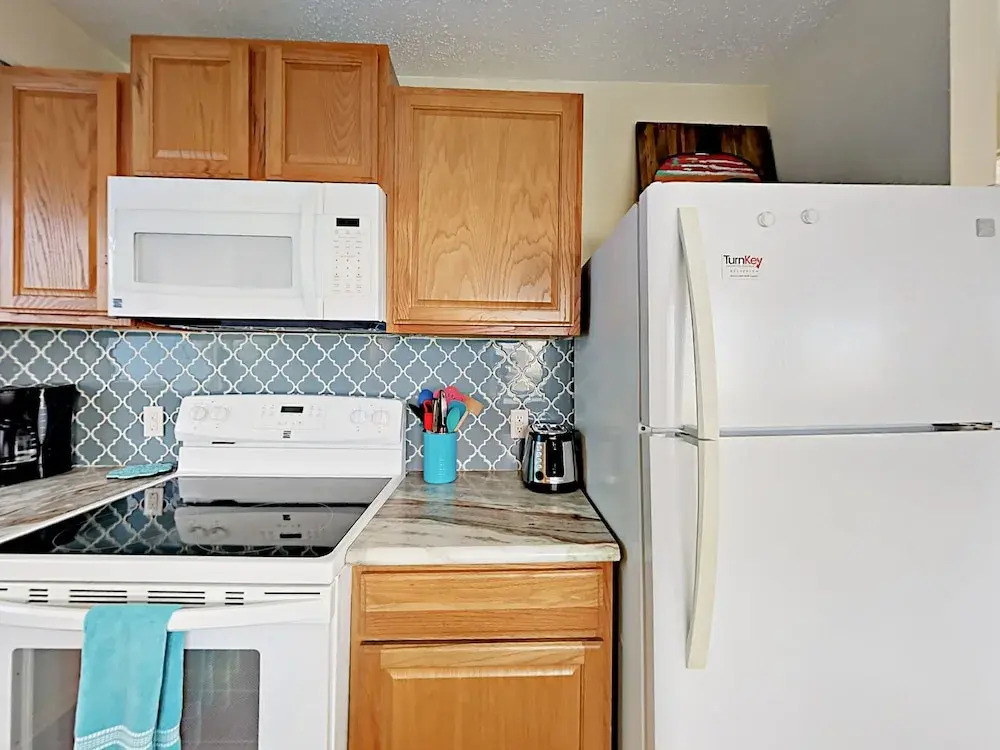 13114 John Reynolds Rd Home 3 Bedrooms 2 Bathrooms Home