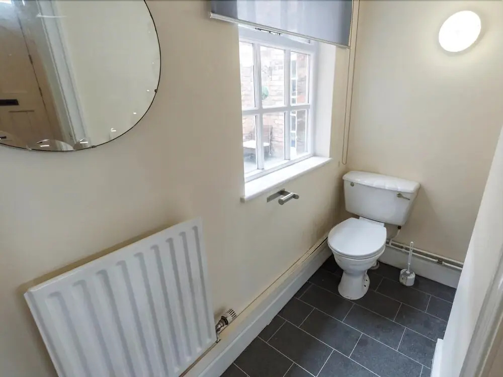 Liverpool Centre Sleeps 16 Stunning