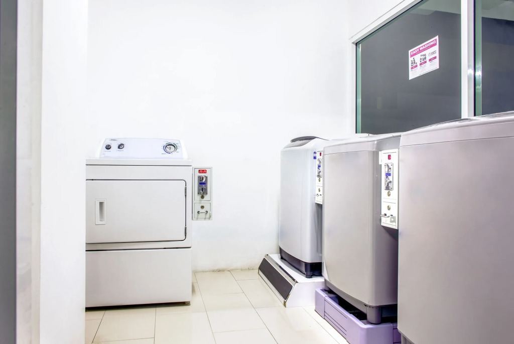 The WIDE Condotel - Phuket