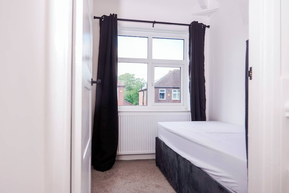 The Langdale - Where Comfort Meets Convenience