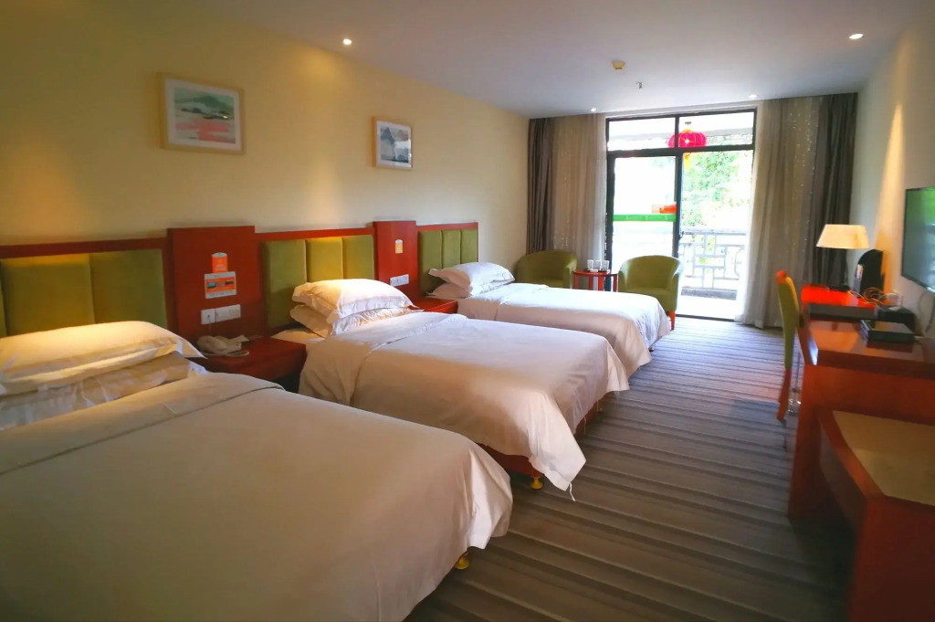 Wuyue Hotel Yangshuo West Street Branch
