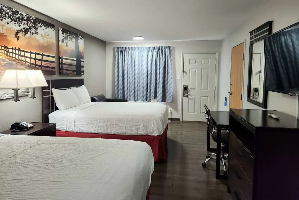 Days Inn by Wyndham Sulphur LA