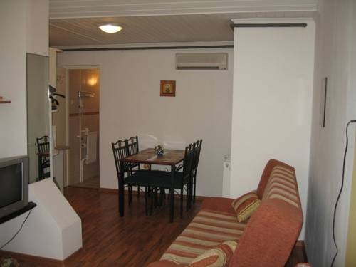 Roxanna Apartman