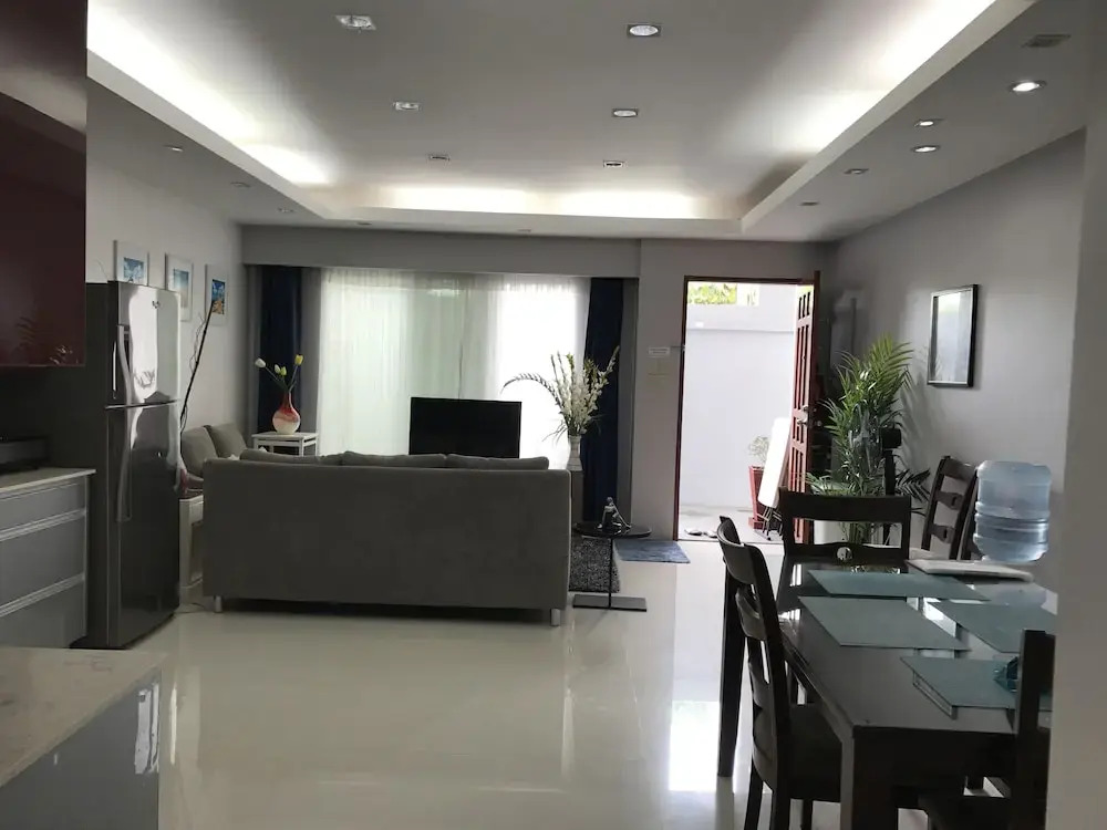 Anavada Suites - Davao City